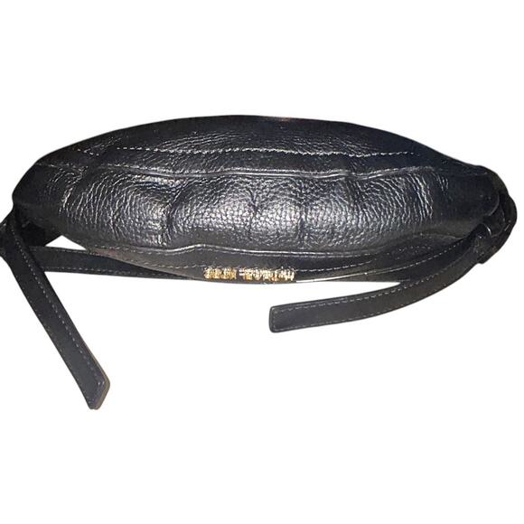 Michael Kors Camden Small Pebbled Leather Black Messenger Crossbody Bag - Picture 7 of 10